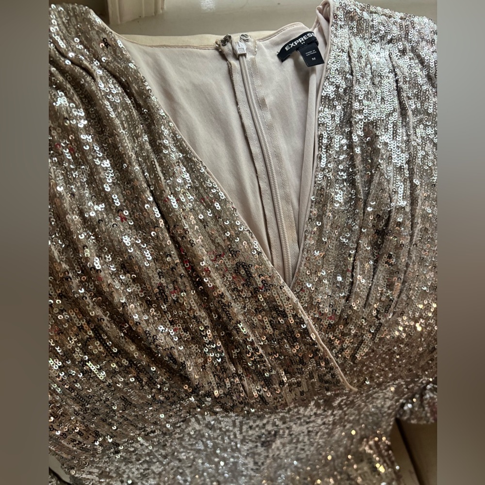 Express sequence dress - Picture 3 of 4